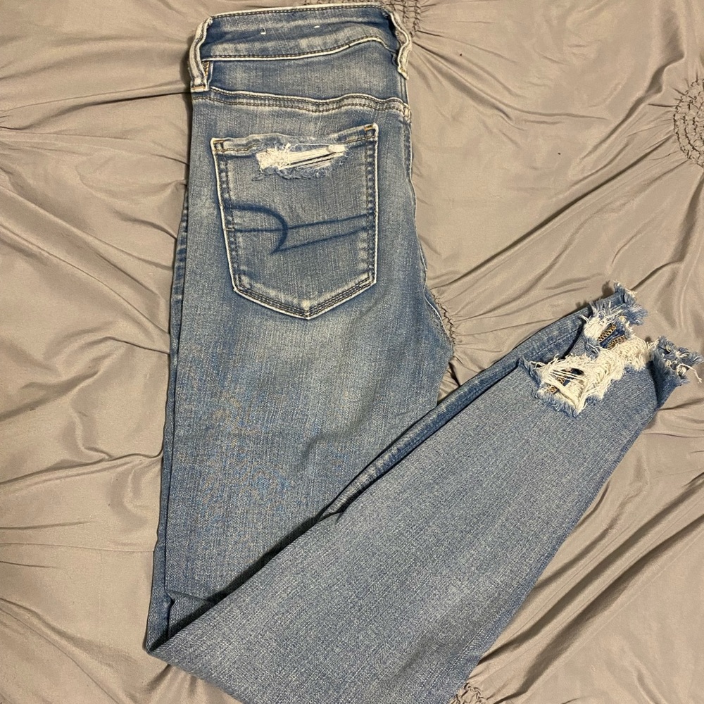 American Eagle Skinny Jeans - Picture 2 of 3